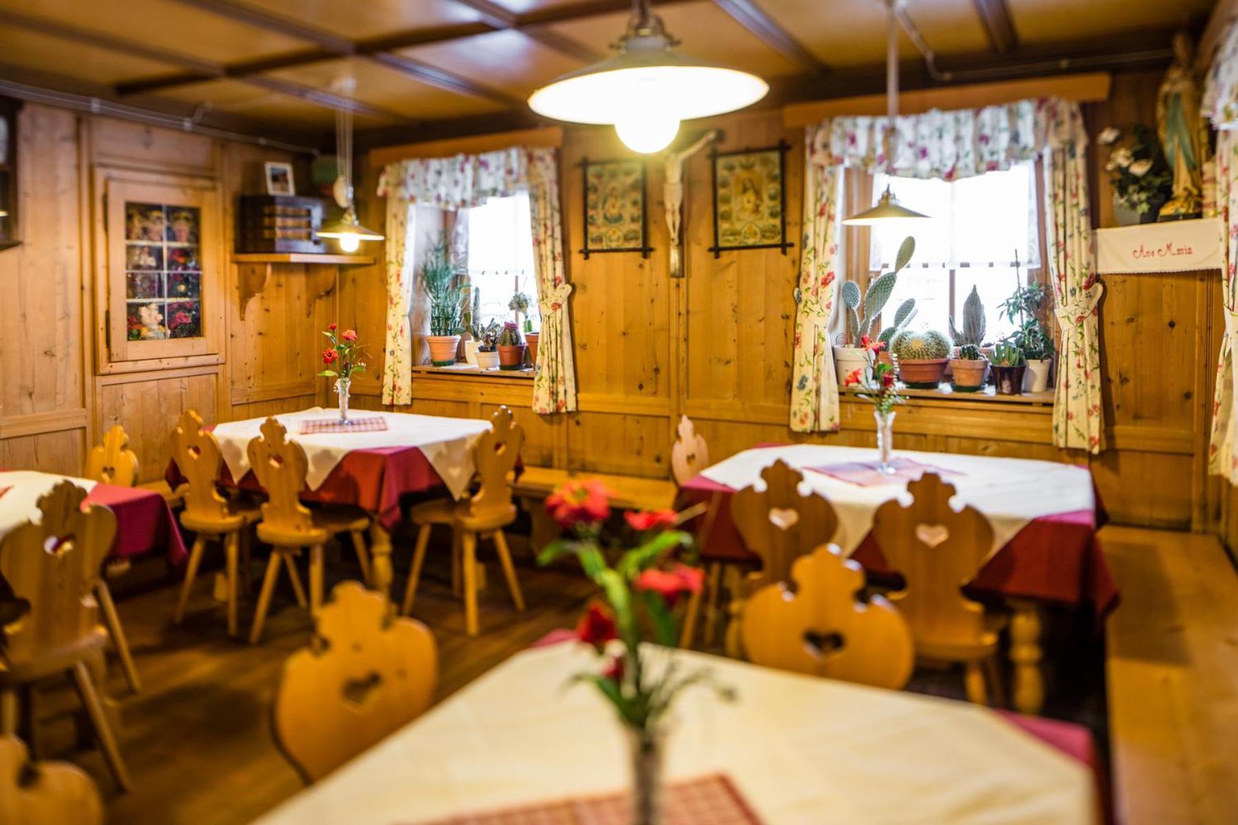 Speckstube Eggerhof Villa Braies  Dış mekan fotoğraf