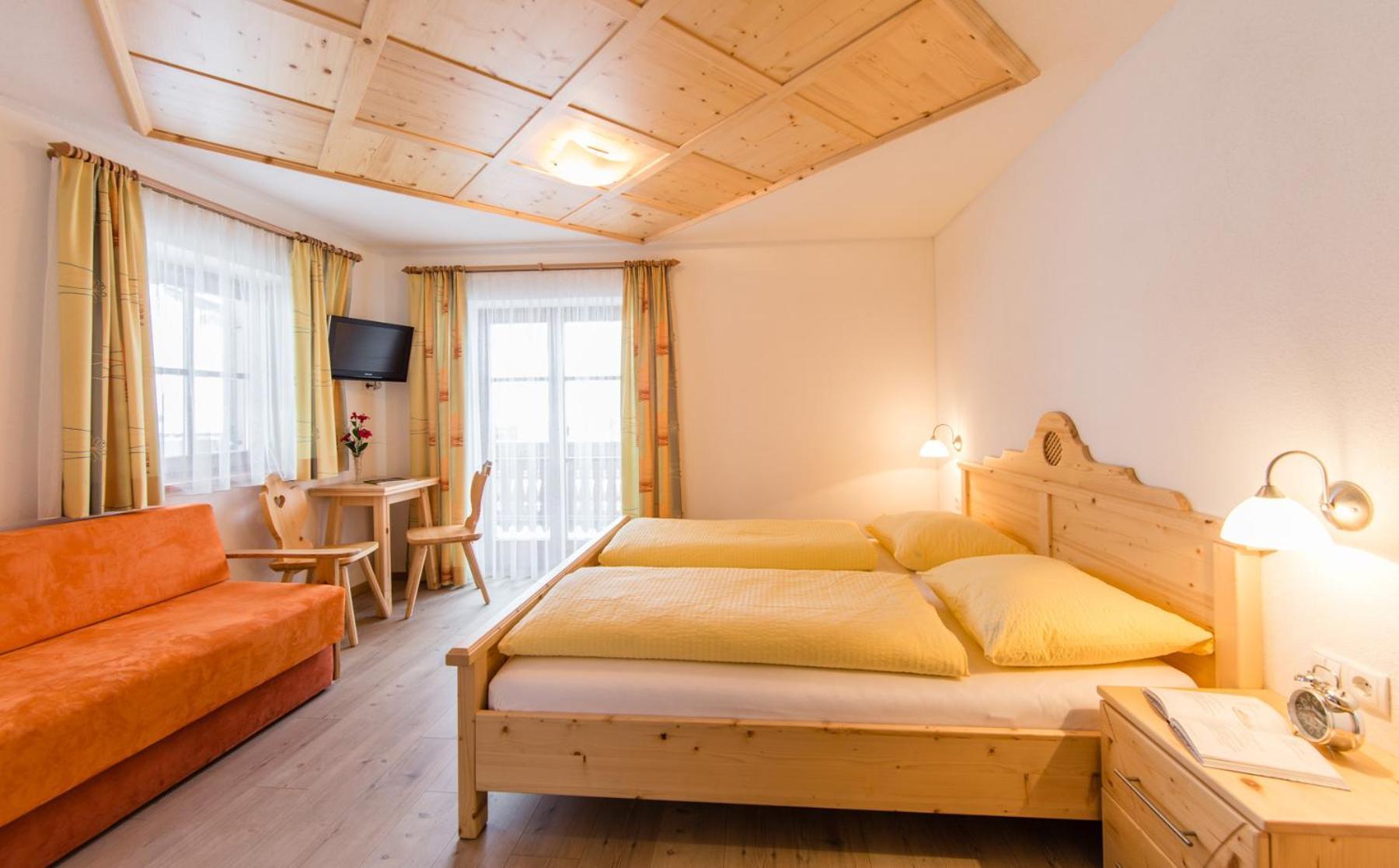 Speckstube Eggerhof Villa Braies  Oda fotoğraf